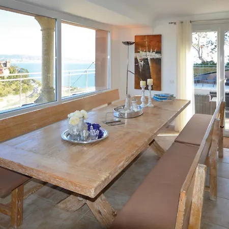 Nice Home In Theoule Sur Mer تيول سور مير