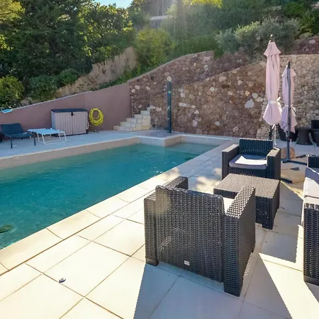 Nice Home In Theoule Sur Mer